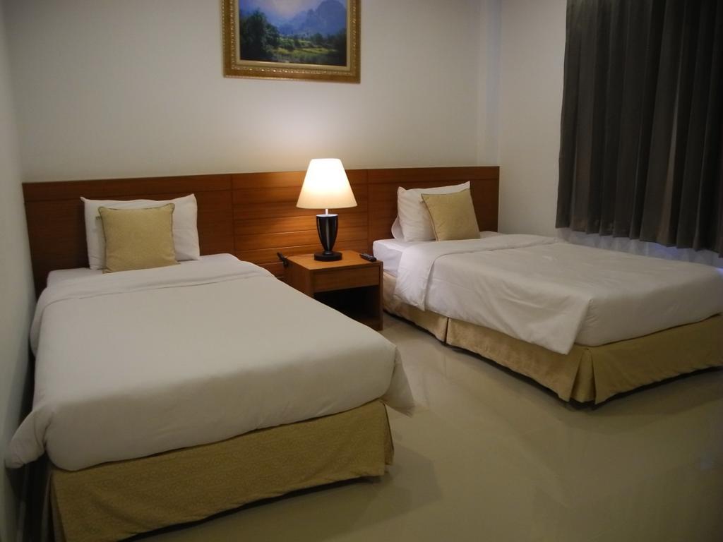 Green House Phuket Pa Khlok Экстерьер фото